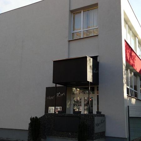 Mari Kiri Penzion Bratislava Exteriér fotografie