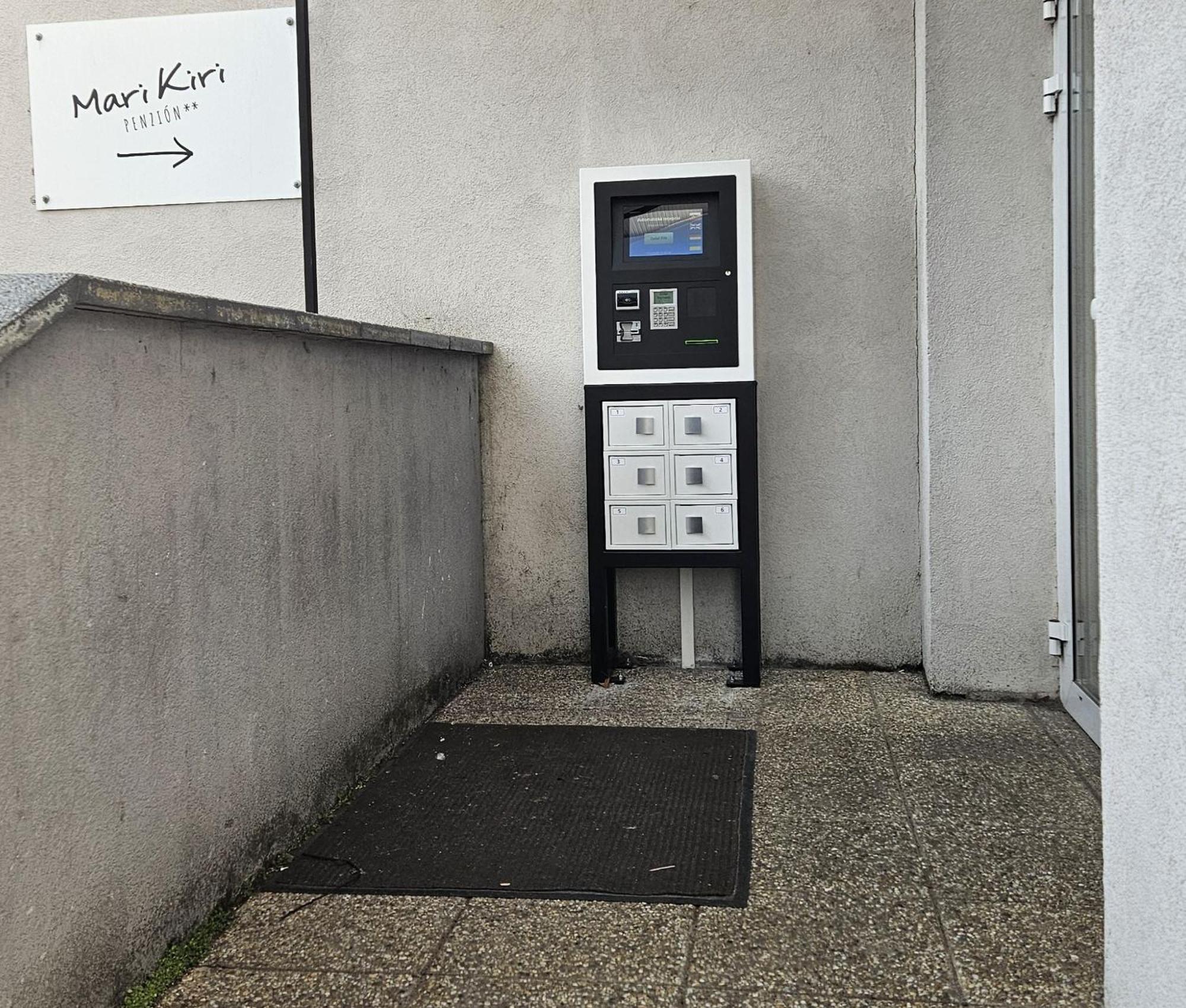 Mari Kiri Penzion Bratislava Exteriér fotografie